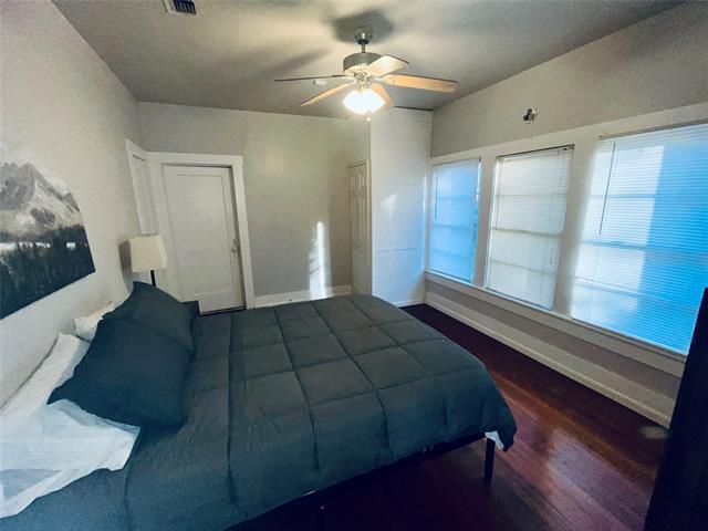 Building Photo - 725 Peach St