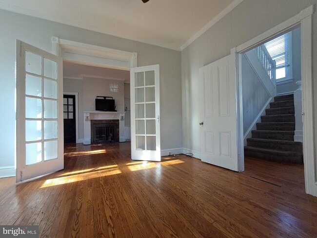 Building Photo - 108 S Clifton Ave