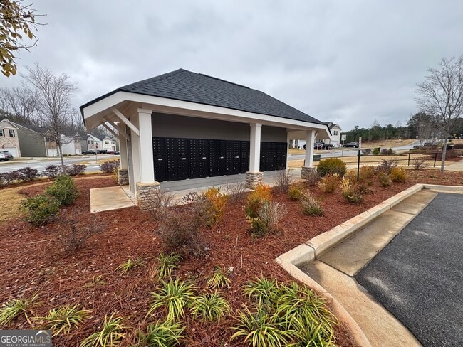 Building Photo - 166 Woodbrook Trl