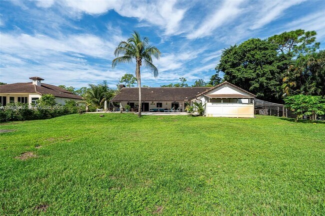 Building Photo - 6252 NW 65th Terrace