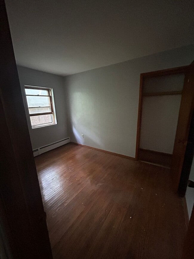 1 Bedroom 1 Bath in Maplewood HEAT INCLUDED - 1 Bedroom 1 Bath in Maplewood  HEAT INCLUDED