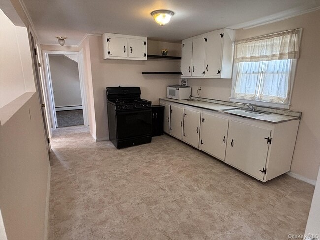 Building Photo - 308 Lucille Ave