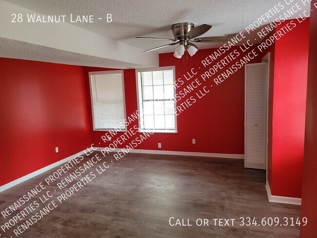 Building Photo - 28 Walnut Ln
