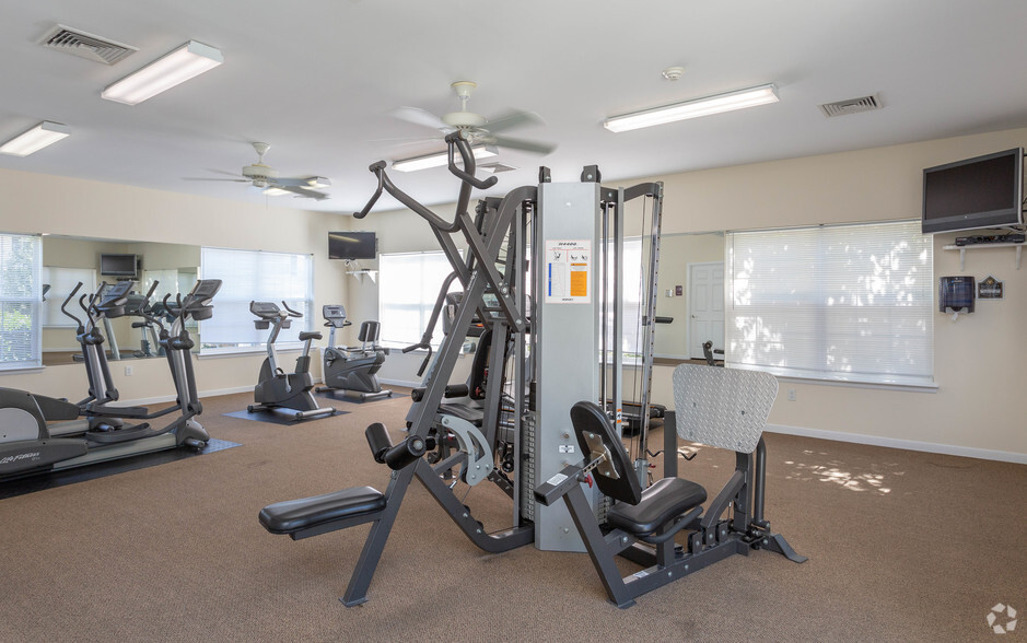 Fitness Center - The Summit at Owings Mills Apartments