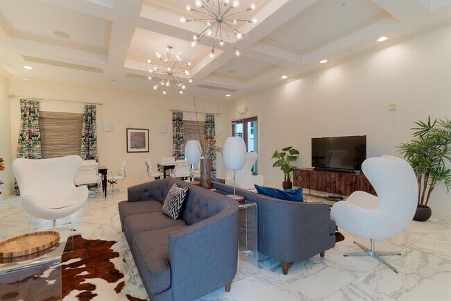 Building Photo - 600 S Dixie Hwy