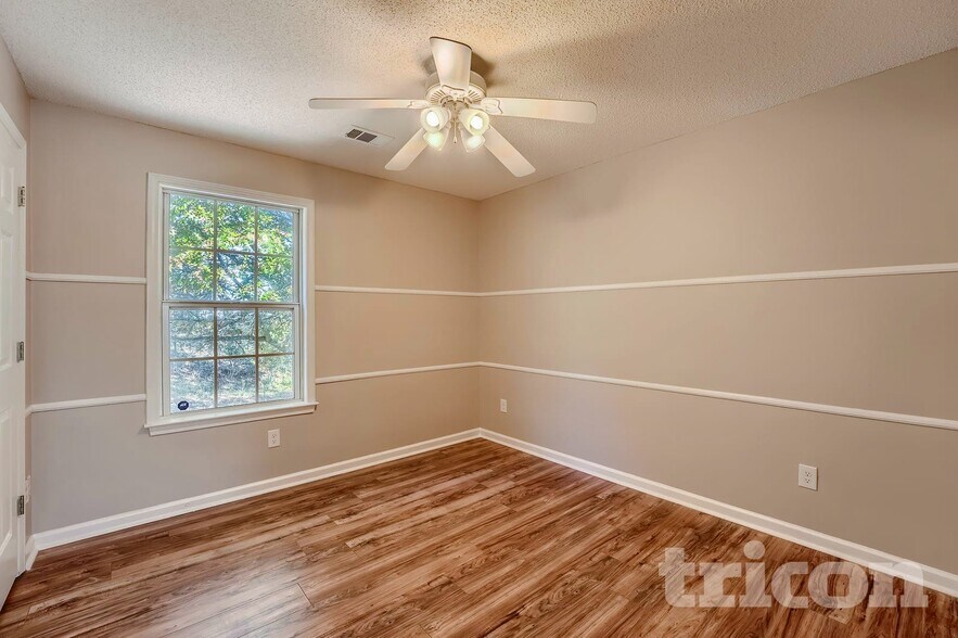 Building Photo - 5910 Haterleigh Dr