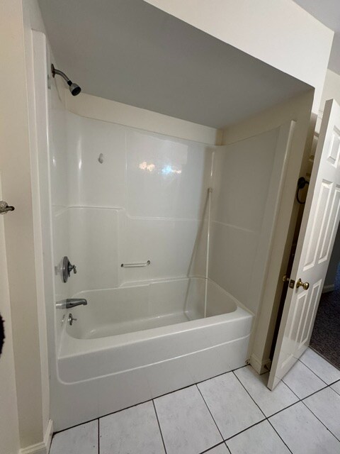 Building Photo - 4f Therese Rd