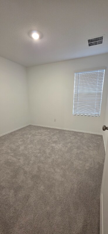 Building Photo - 115 Kings Row Ln