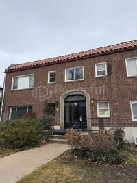 Building Photo - 417 Wall St