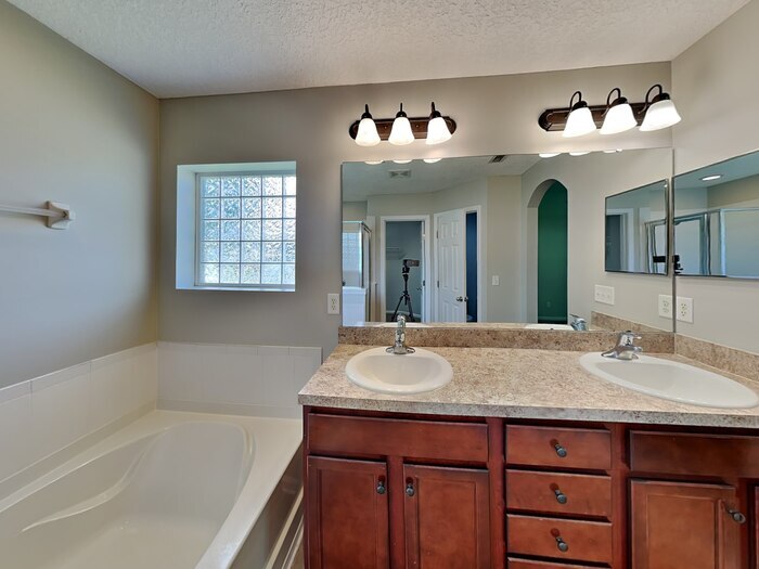 Building Photo - 167 Patriot Ln