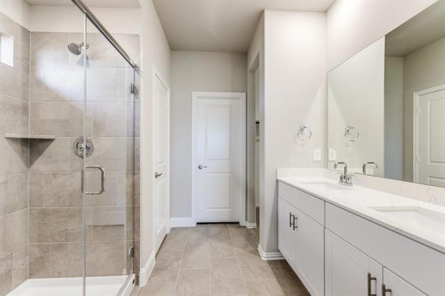 Building Photo - 702 Williams Wy