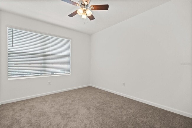 Building Photo - 9871 Walkway Dr