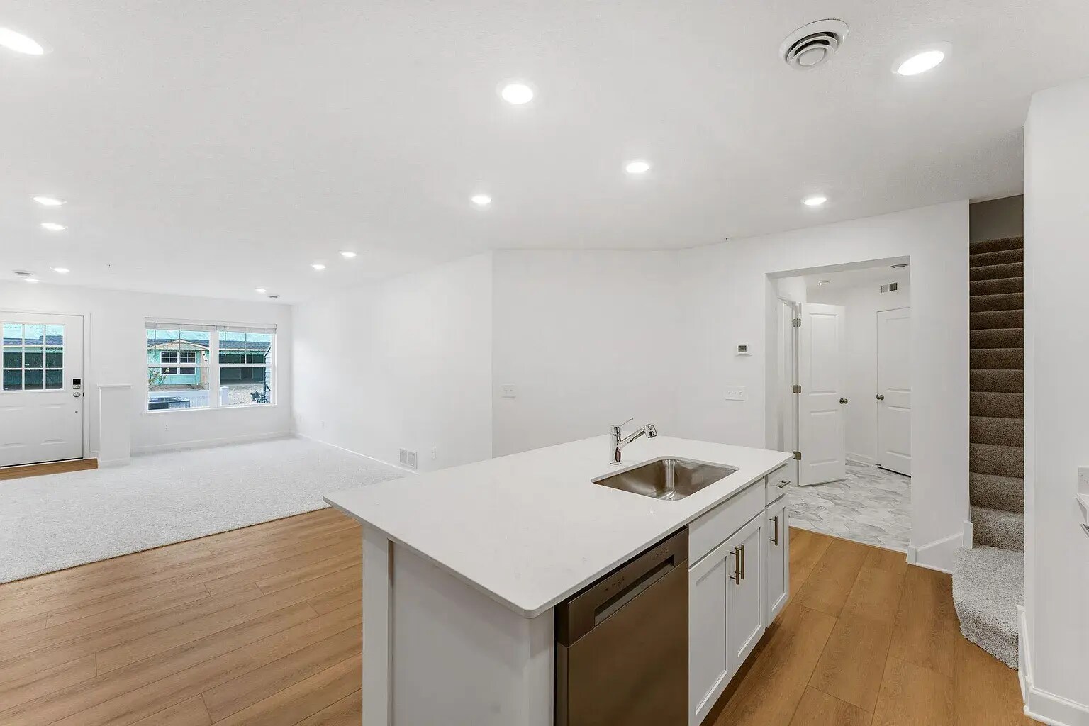 Building Photo - 5297 Long Pointe Pass