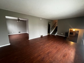 Building Photo - 7725 Tessman Dr