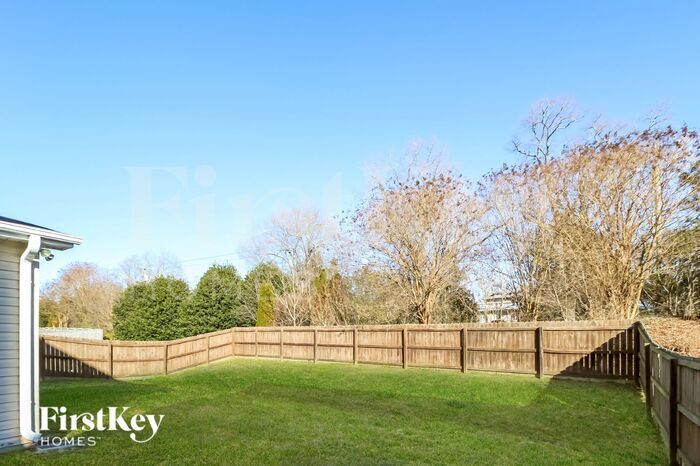 Building Photo - 2741 Timber Cove Ln