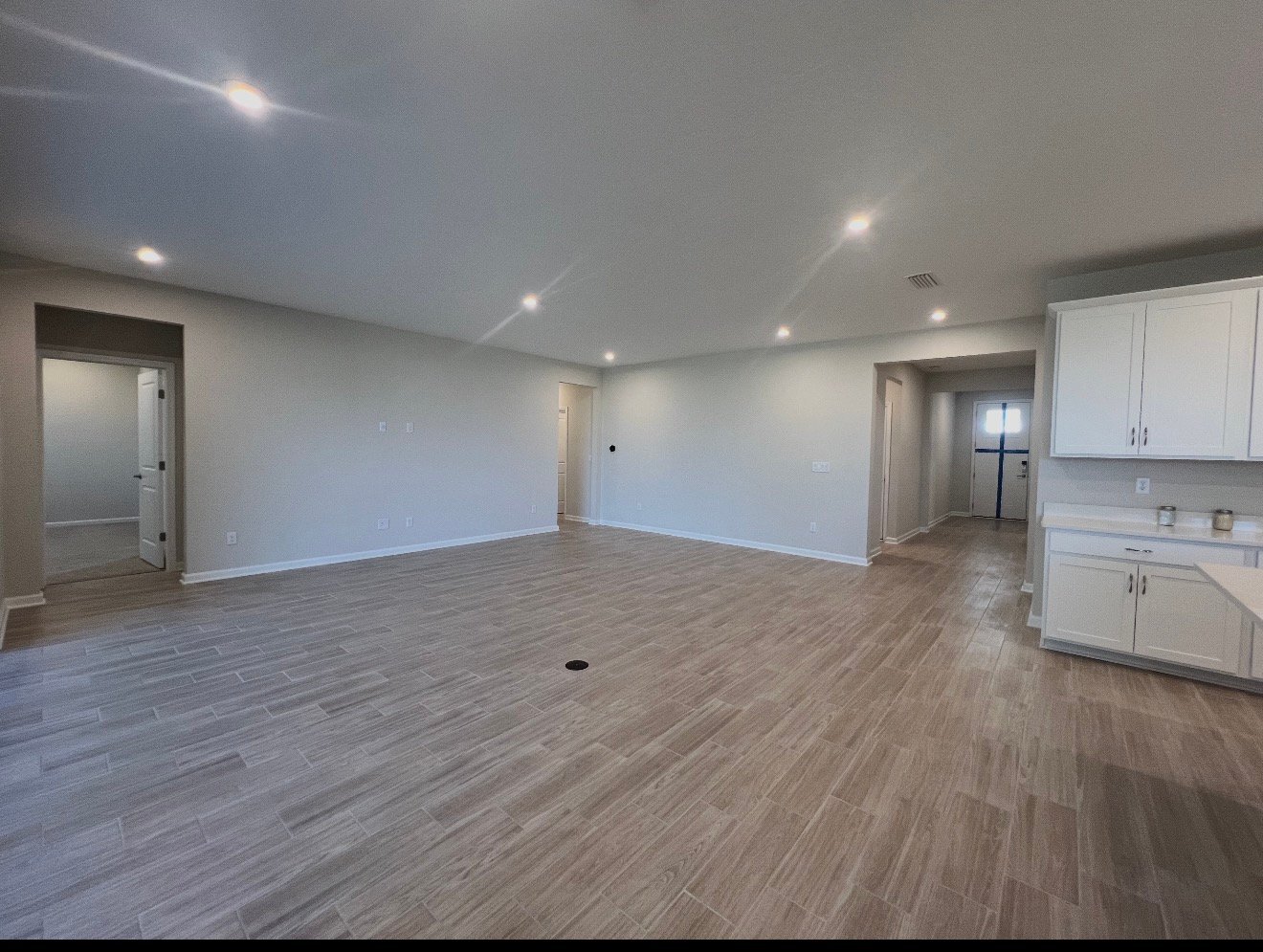 Building Photo - 2876 Bella Terra Lp