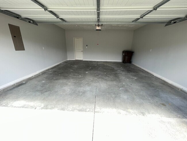 Building Photo - East Jefferson County Home For Rent
