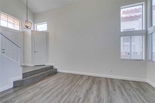 Building Photo - 8006 S Counterpoint Ln