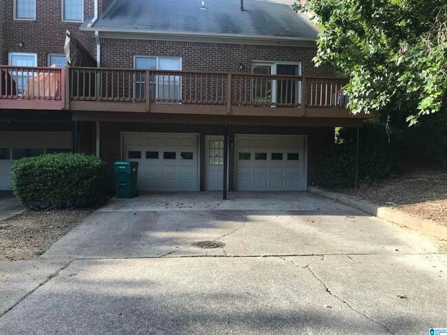 Building Photo - 117 Meadow Croft Cir