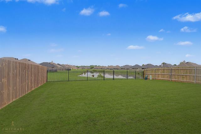 Building Photo - 3346 Grand Lake Dr