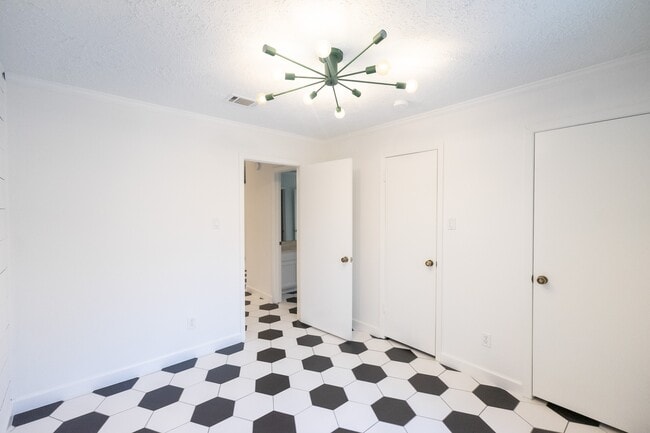 Building Photo - 1314 Frontier Ln