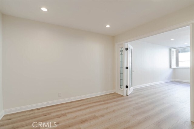 Building Photo - 14141 Dickens St