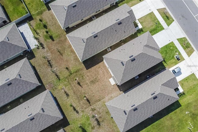 Building Photo - 2119 Tay Wes Dr