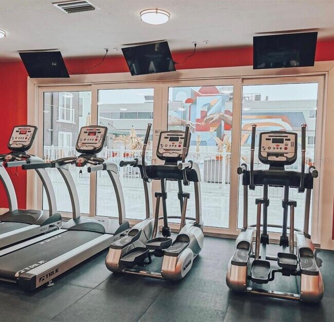 Building Photo - 1659 2nd St