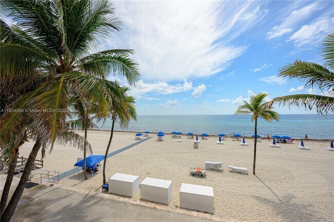 Building Photo - 2201 S Ocean Dr