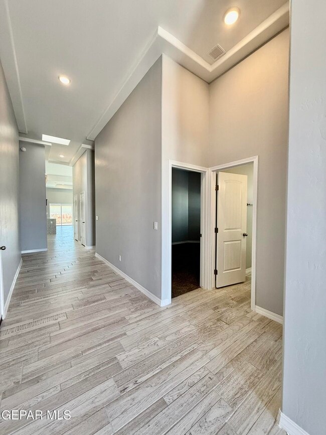 Building Photo - 15136 Ambition Ave