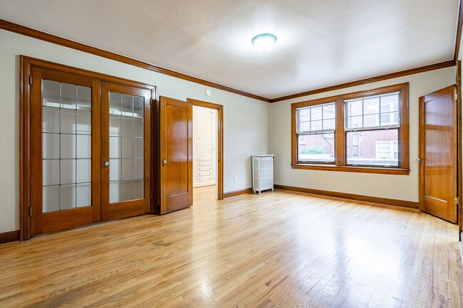Interior Photo - The Iris Apartments