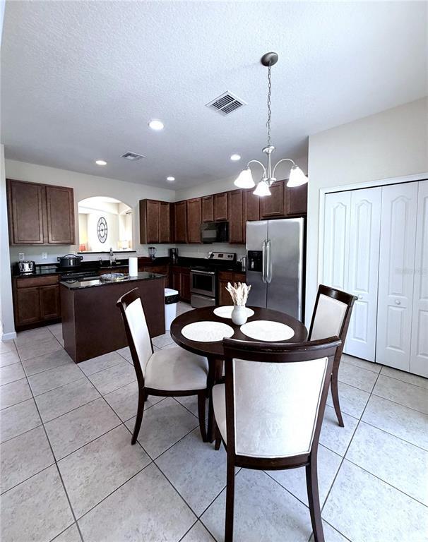 Building Photo - 2618 Tranquility Way