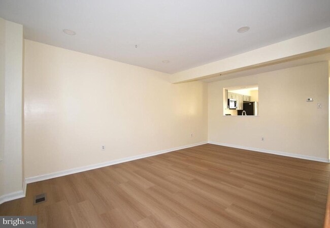 Building Photo - 1389 Walkabout Ct