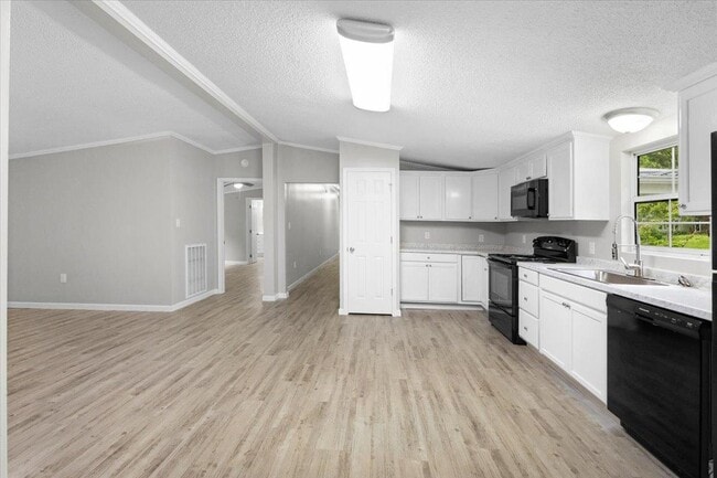 Building Photo - 640 Morrell Creek Ln