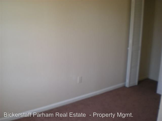 Building Photo - 2343 Manning Ave