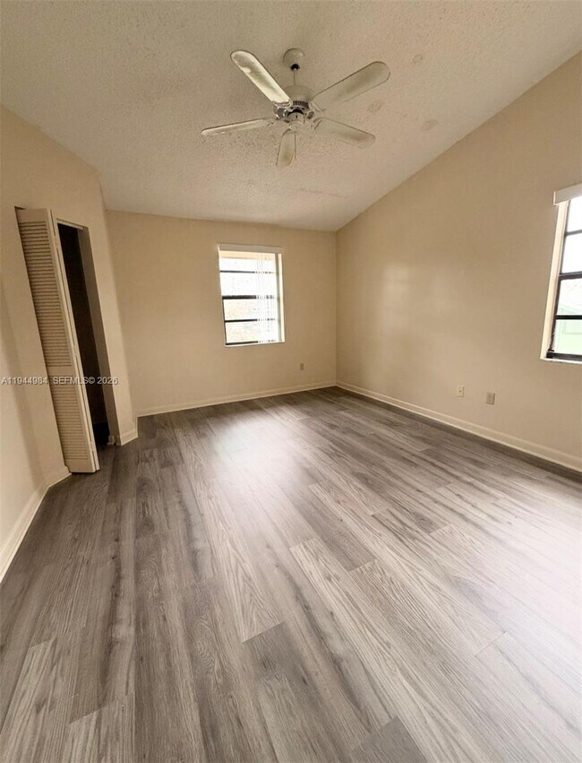 Building Photo - 13785 Bottlebrush Ct