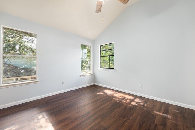Building Photo - 4719 Black Rock St