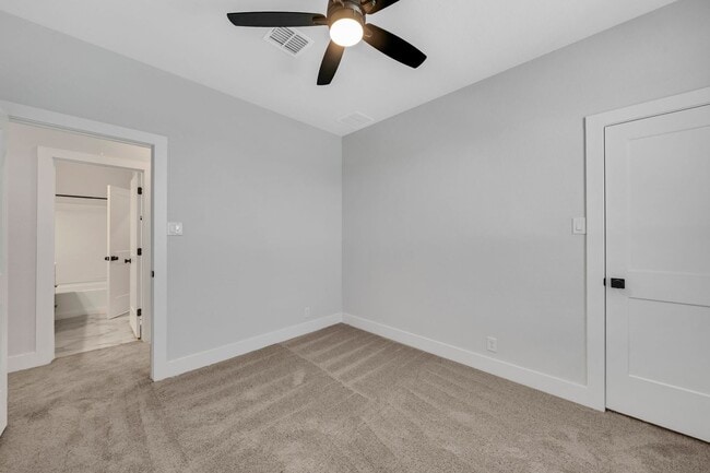 Building Photo - Beautiful Modern 4 Bedroom Townhome Close to Lackland! Sorento Floorplan