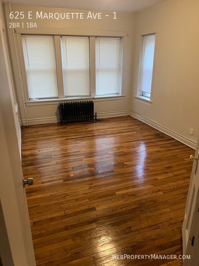 Building Photo - 625 E Marquette Rd