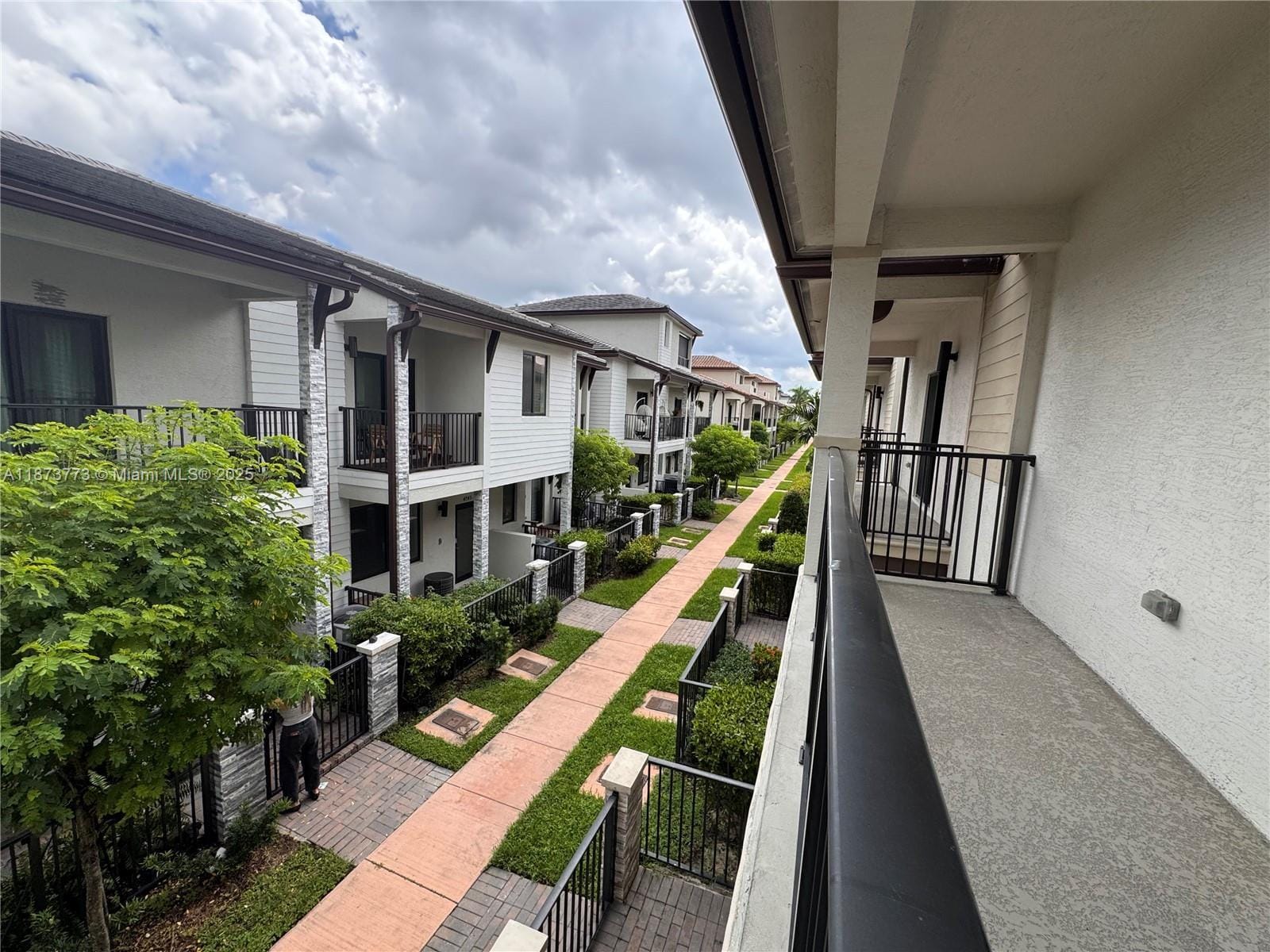 Building Photo - 4760 NW 83rd Pky