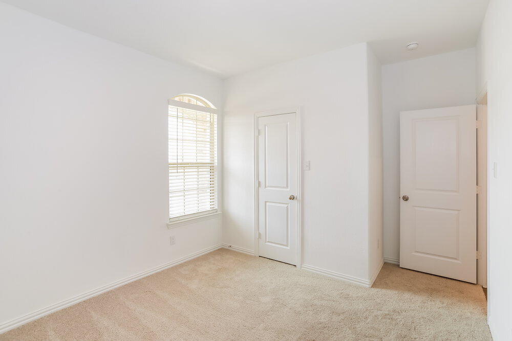 Building Photo - 14733 San Pablo Dr