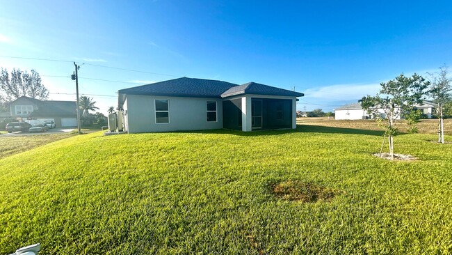 Building Photo - Cape Coral - Newer Single-Family Home - 3 ...