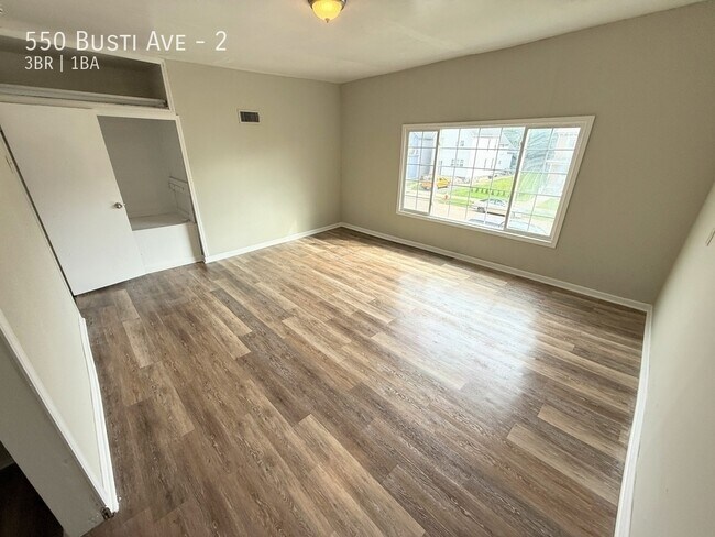 Building Photo - 550 Busti Ave