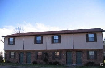 Building Photo - Stateline