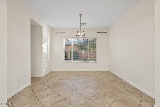 Building Photo - 7381 Summer Duck Way