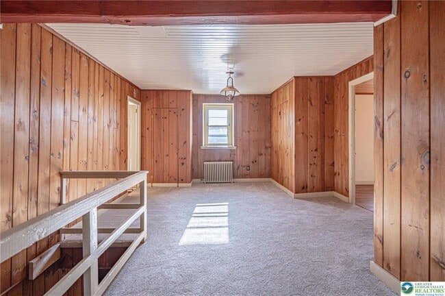 Building Photo - 621 Nursery Rd