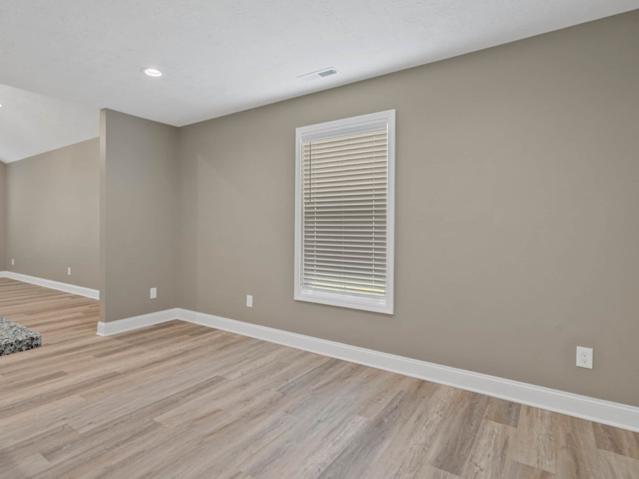 Building Photo - 1346 Rhythm Ln