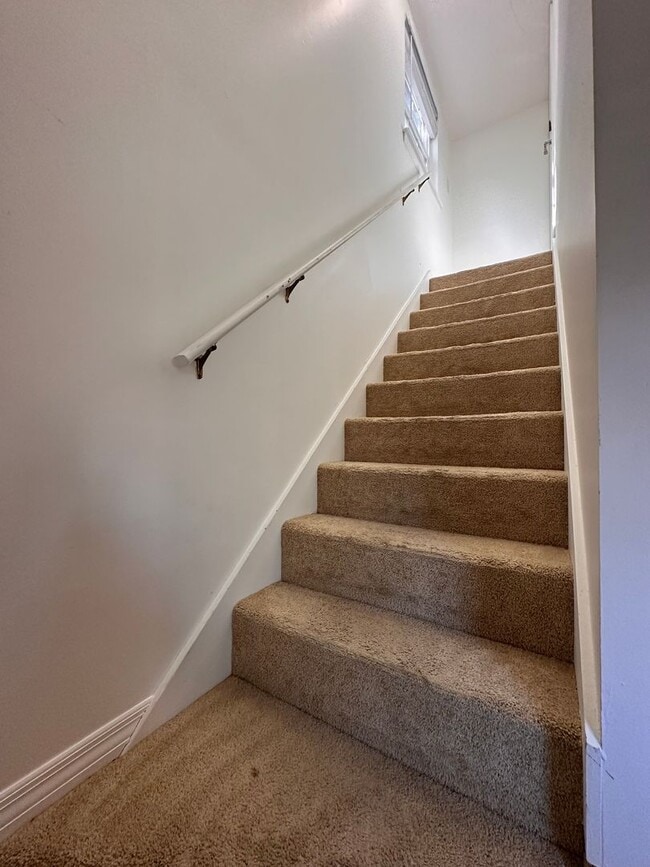 Building Photo - The BEST location there is-- Newly Renovated 3 bedroom home!