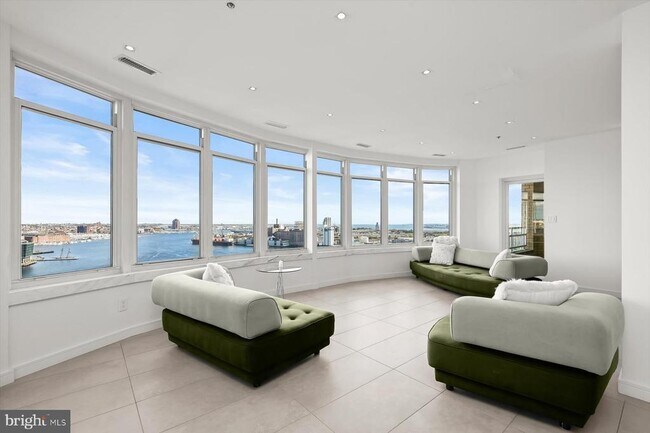 Building Photo - 100 Harborview Dr