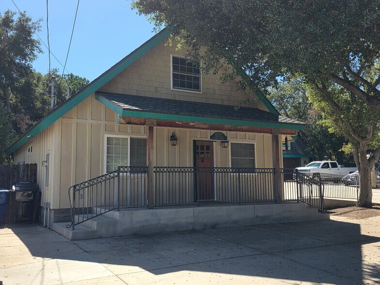 Primary Photo - 6172 Sylvan Dr